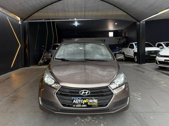 HYUNDAI HB20 1.6 COMFORT PLUS 16V FLEX 4P AUTOMÁTICO